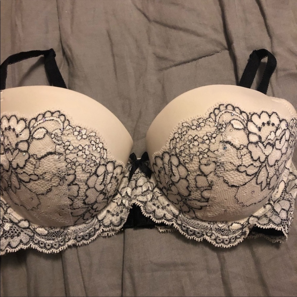 5 bras for the price of 1